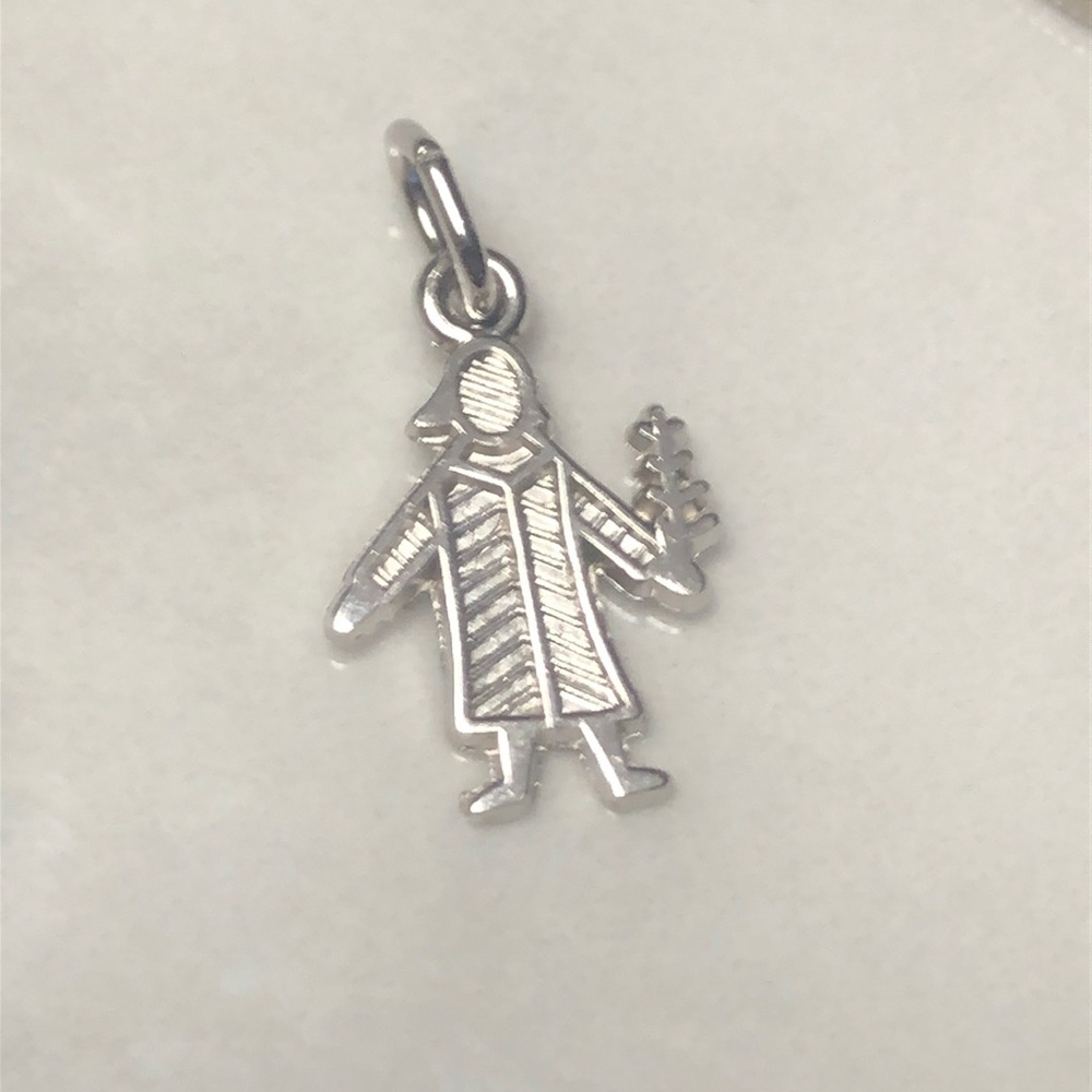 Inuit indigenous native vintage charm pendant solid sterling silver